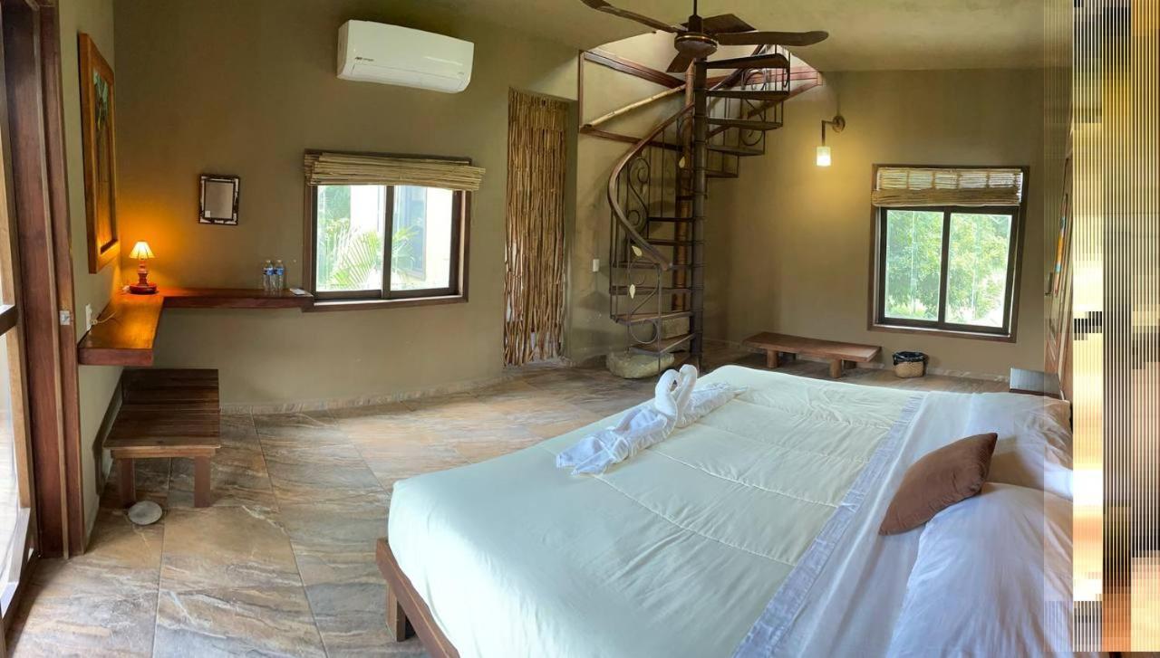 Villas Adriana, Palenque Extérieur photo